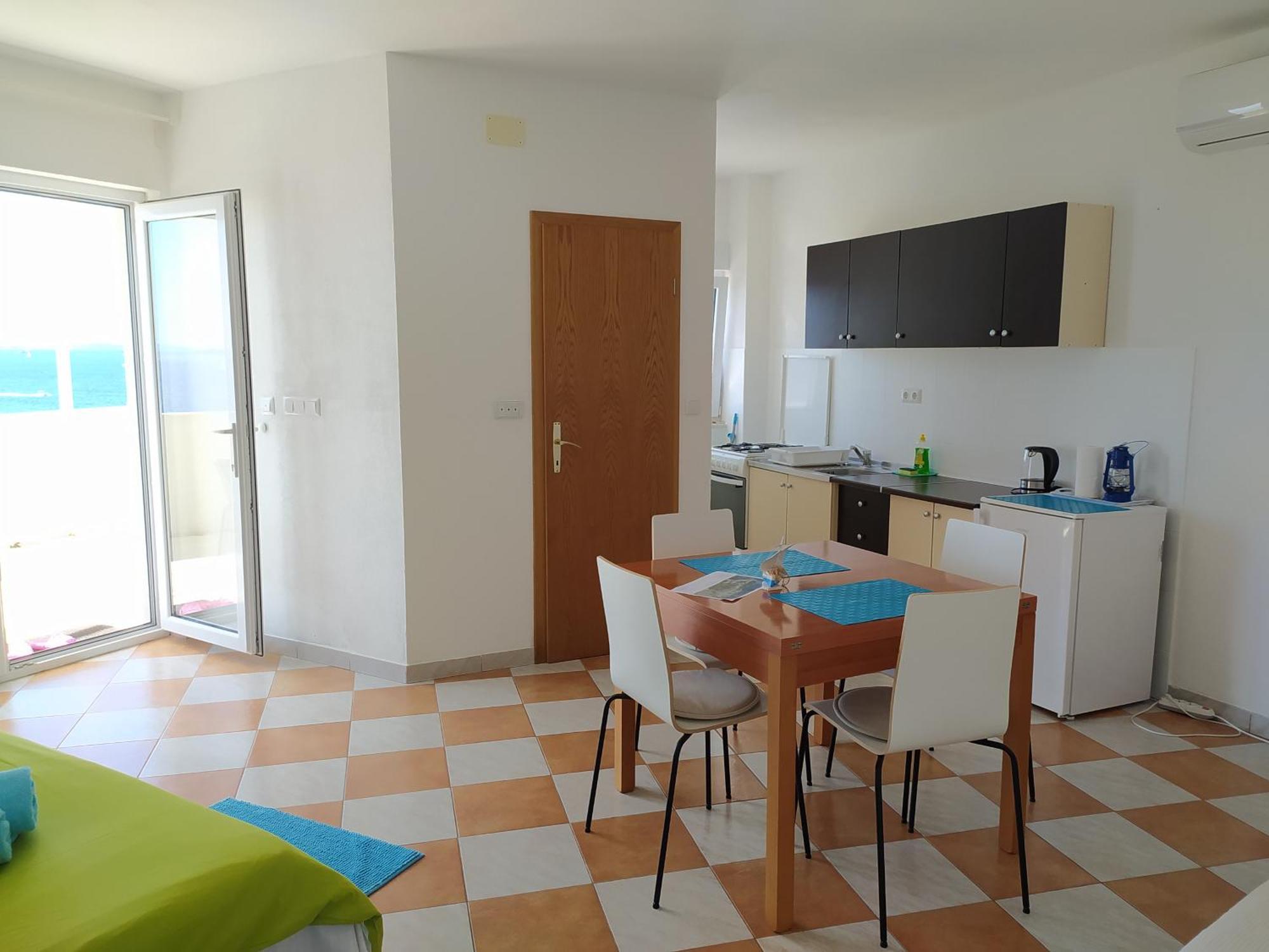 Apartmani Stine Donji Okrug  Kültér fotó